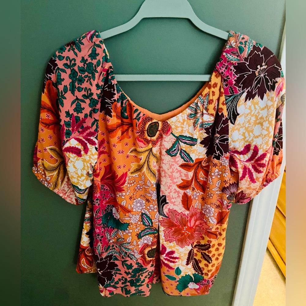 Loft blouse 🧡💛🤎 - Picture 7 of 8